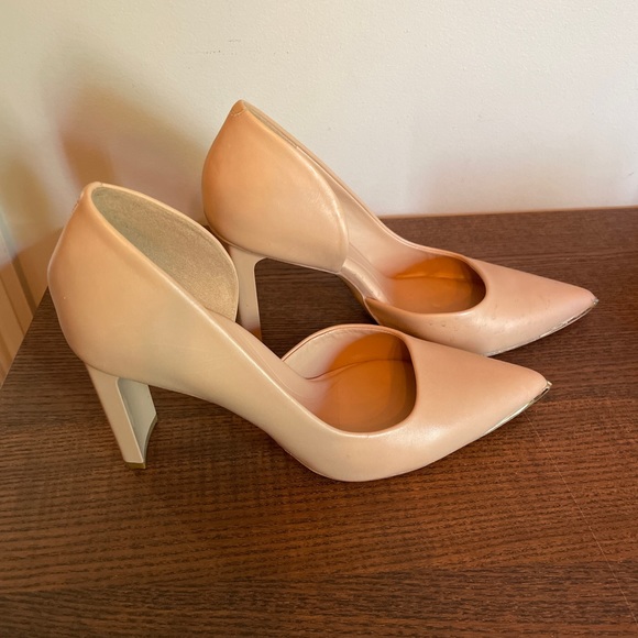 Women’s high heel shoes - Picture 2 of 3